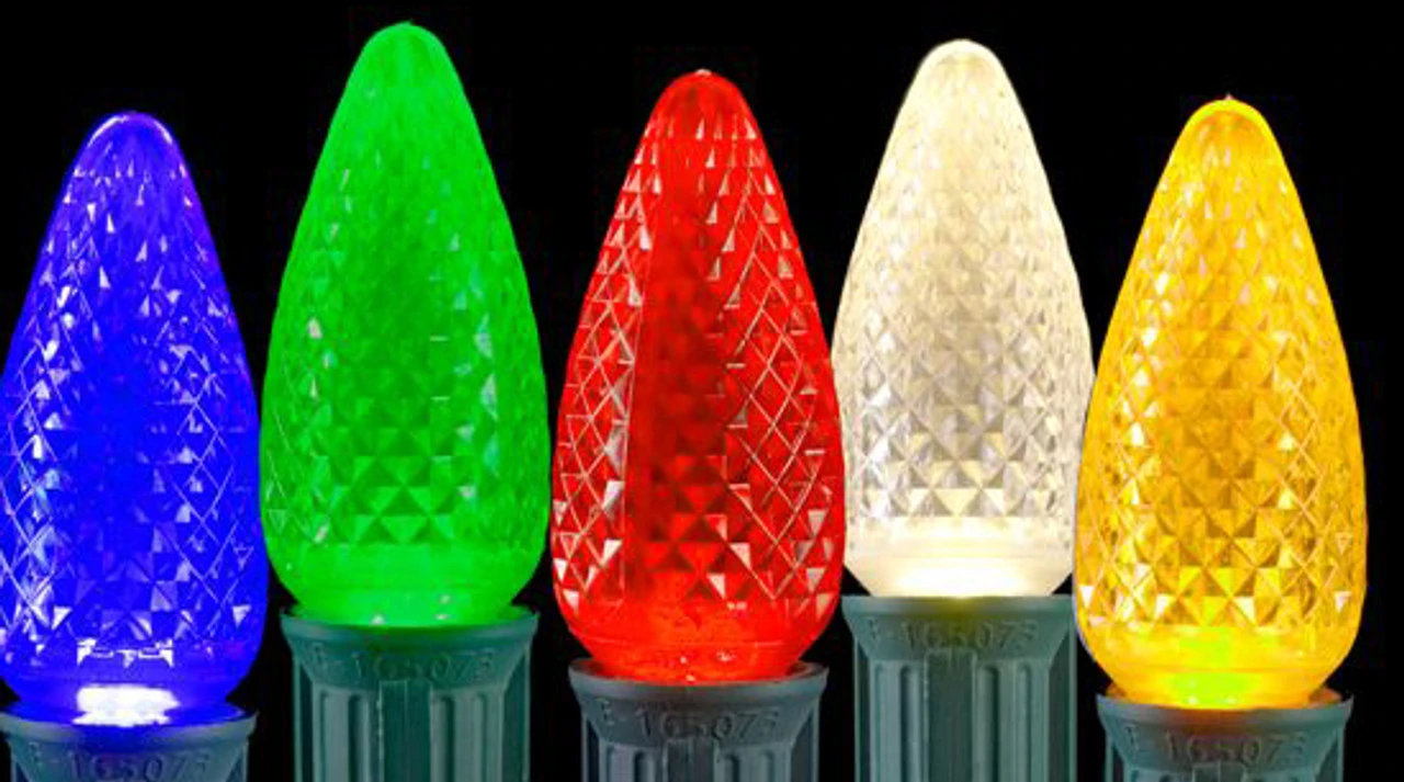 Club Pack Of 25 Faceted Transparent Multi LED C9 Christmas Replacement Bulbs 4 Club Pack Of 25 Faceted Transparent Multi LED C9 Christmas Replacement Bulbs - Image 2