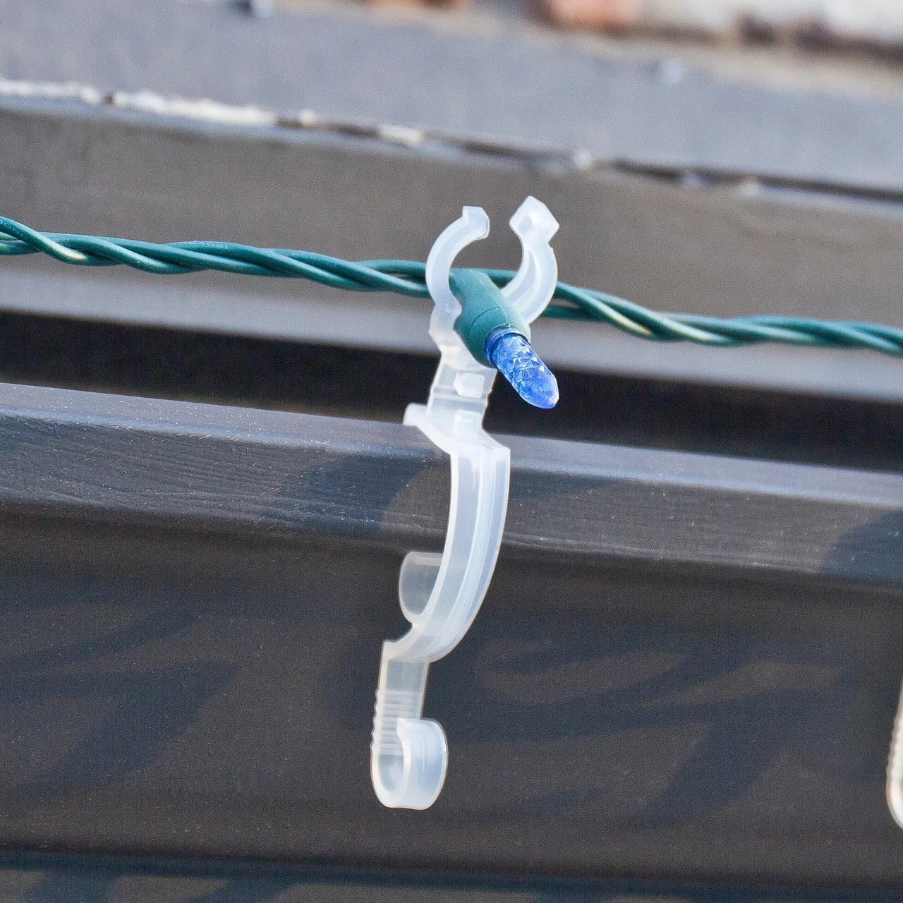 Set Of 1000 Clear Max Pro Anywhere Christmas Lights Clips 4 Set Of 1000 Clear Max Pro Anywhere Christmas Lights Clips - Image 2