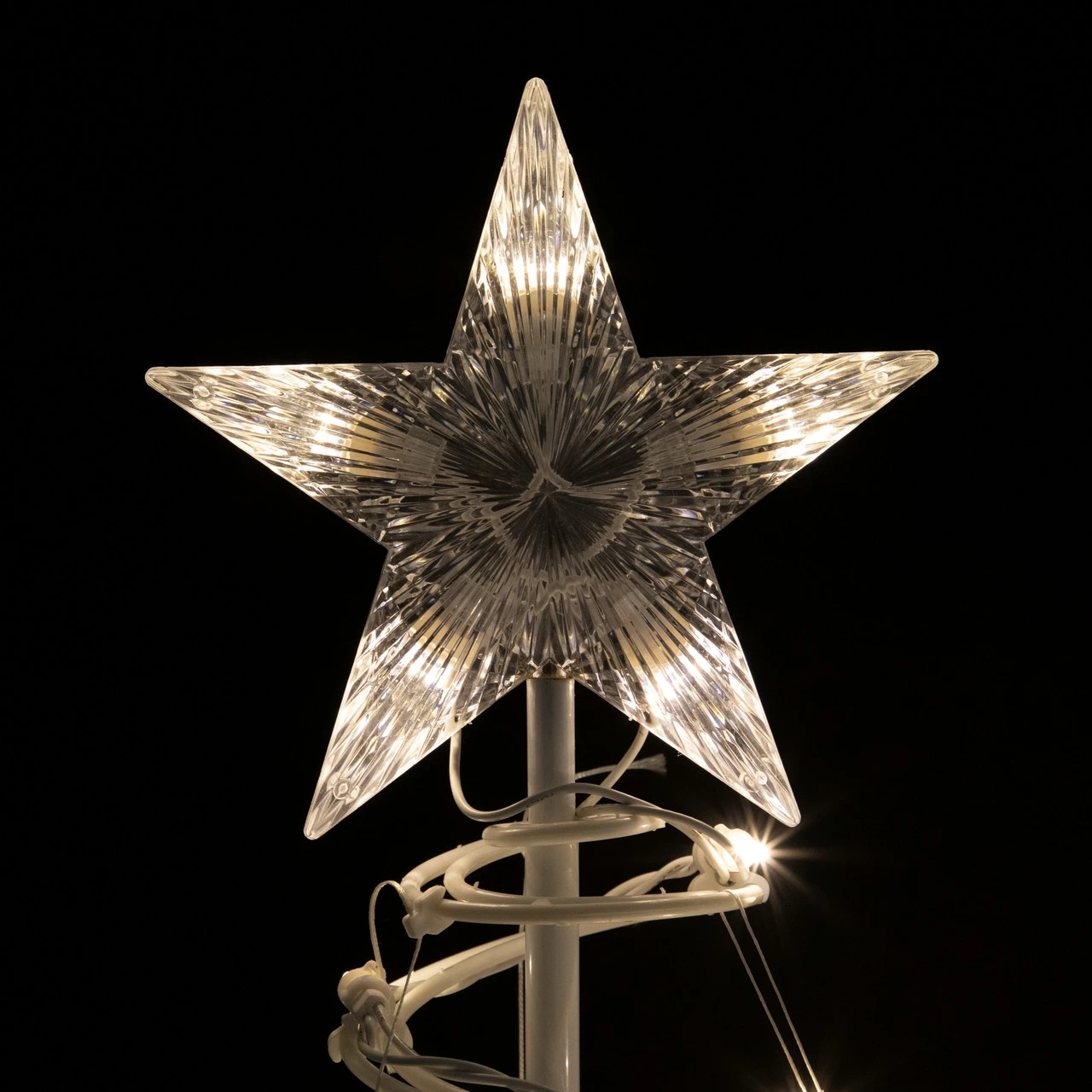 4ft LED Lighted Spiral Cone Tree Outdoor Christmas Decoration, Warm White Lights 6 4ft LED Lighted Spiral Cone Tree Outdoor Christmas Decoration, Warm White Lights - Image 4