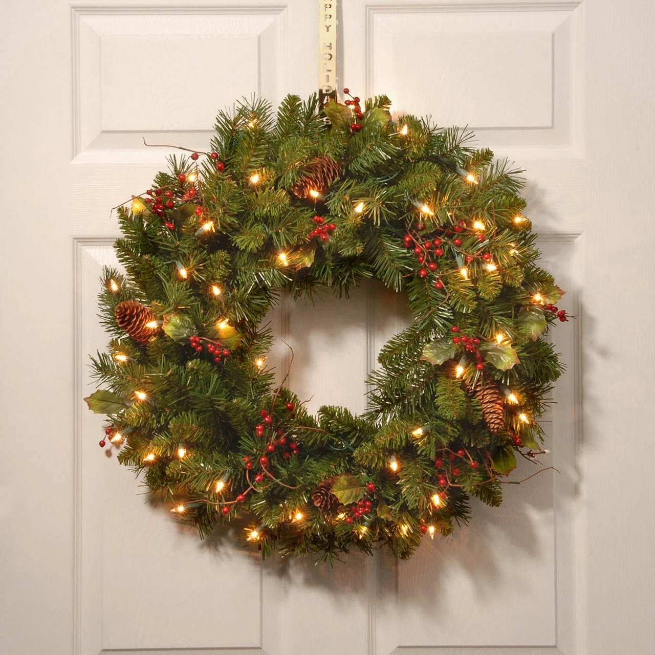 24" Classical Collection Wreath With Clear Lights 4 24" Classical Collection Wreath With Clear Lights - Image 2