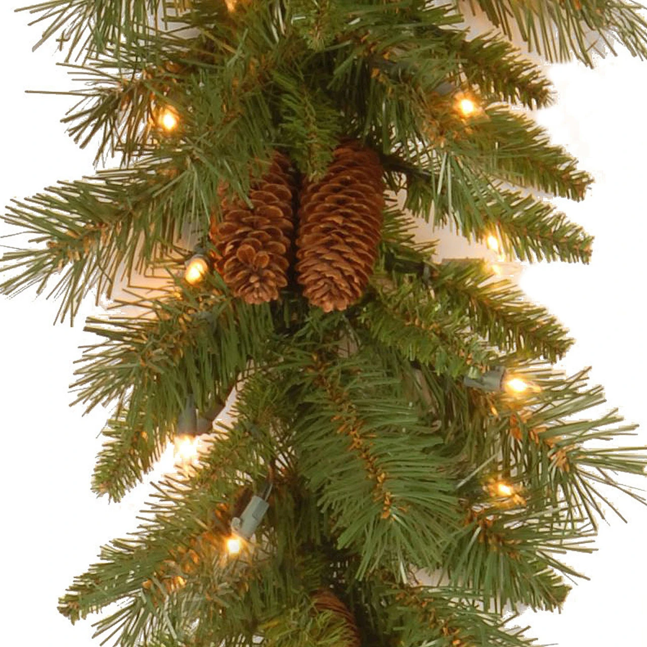 9' Pre-Lit Medium Pine Artificial Christmas Garland - Clear Lights 4 9' Pre-Lit Medium Pine Artificial Christmas Garland - Clear Lights - Image 2
