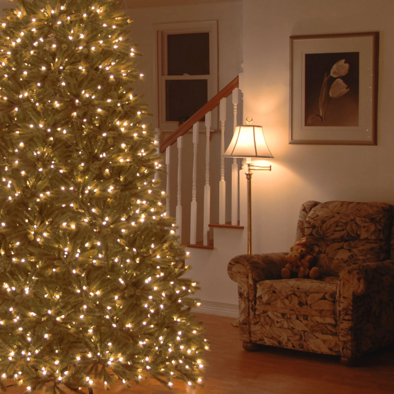 6.5’ Pre-Lit Jersey Fraser Fir Medium Artificial Christmas Tree – Clear Lights 4 6.5’ Pre-Lit Jersey Fraser Fir Medium Artificial Christmas Tree – Clear Lights - Image 2