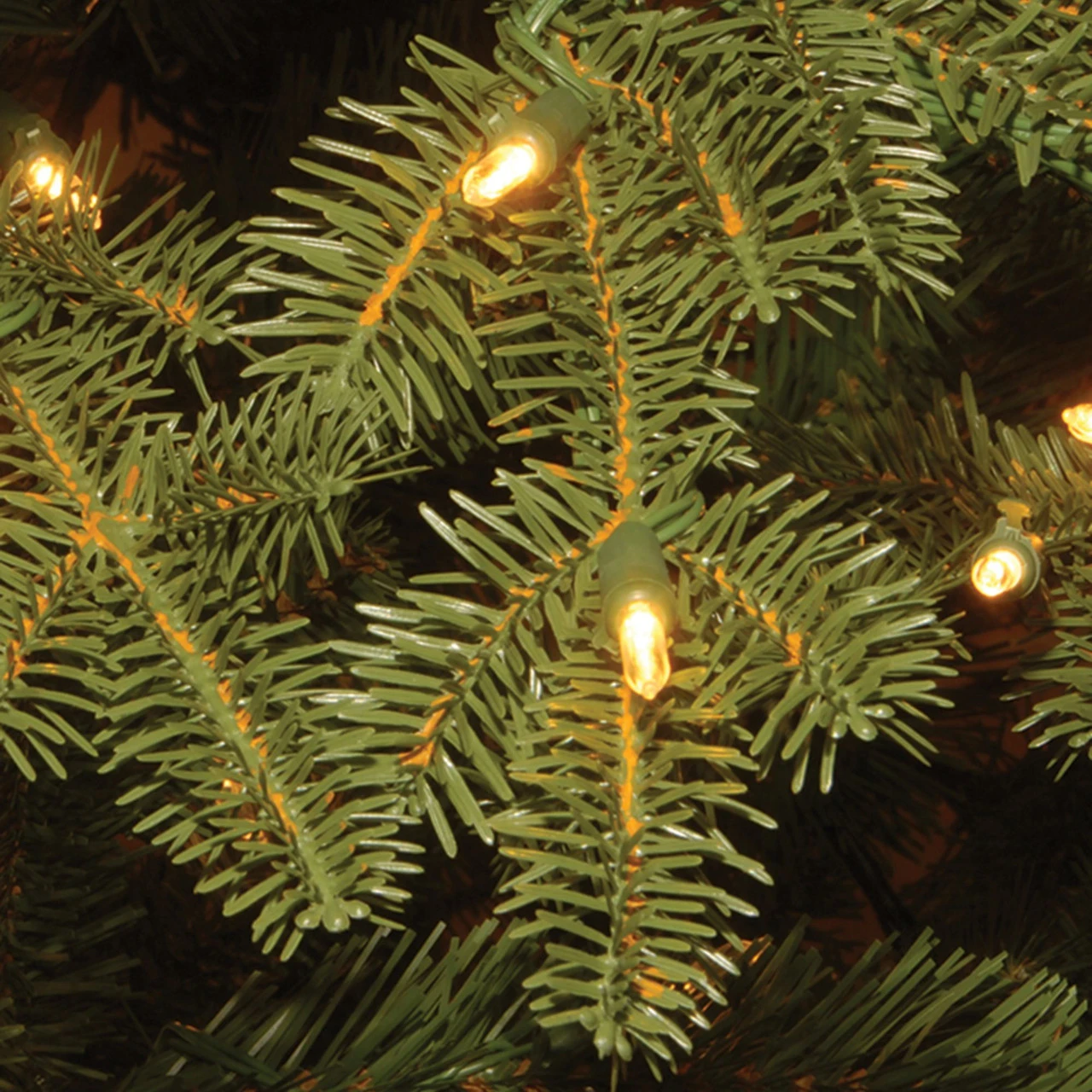 7.5’ Pre-Lit Ridgedale Fir Artificial Christmas Tree – Warm White LED Lights 5 7.5’ Pre-Lit Ridgedale Fir Artificial Christmas Tree – Warm White LED Lights - Image 3