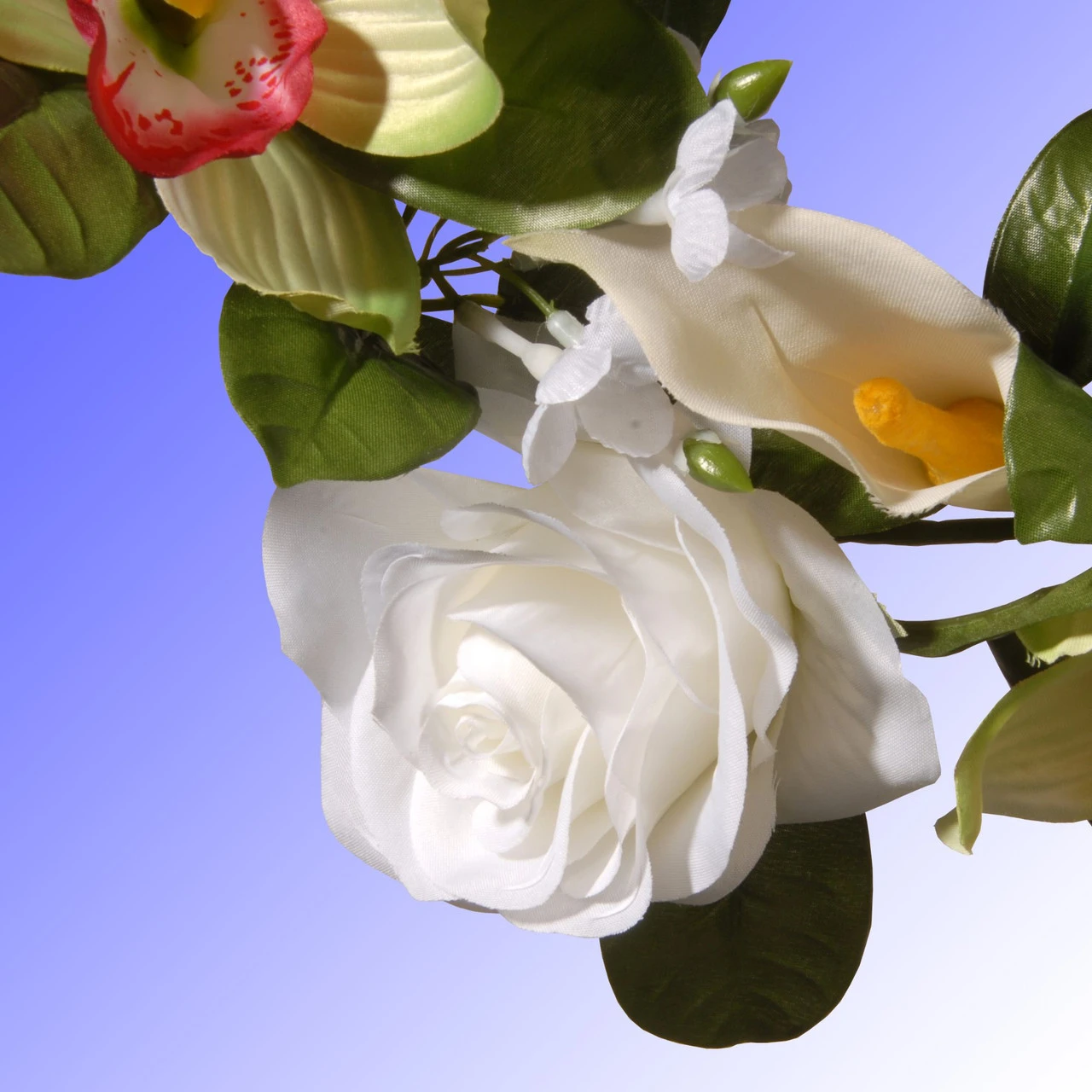 72" White Rose & Calla Lily Garland 4 72" White Rose & Calla Lily Garland - Image 2