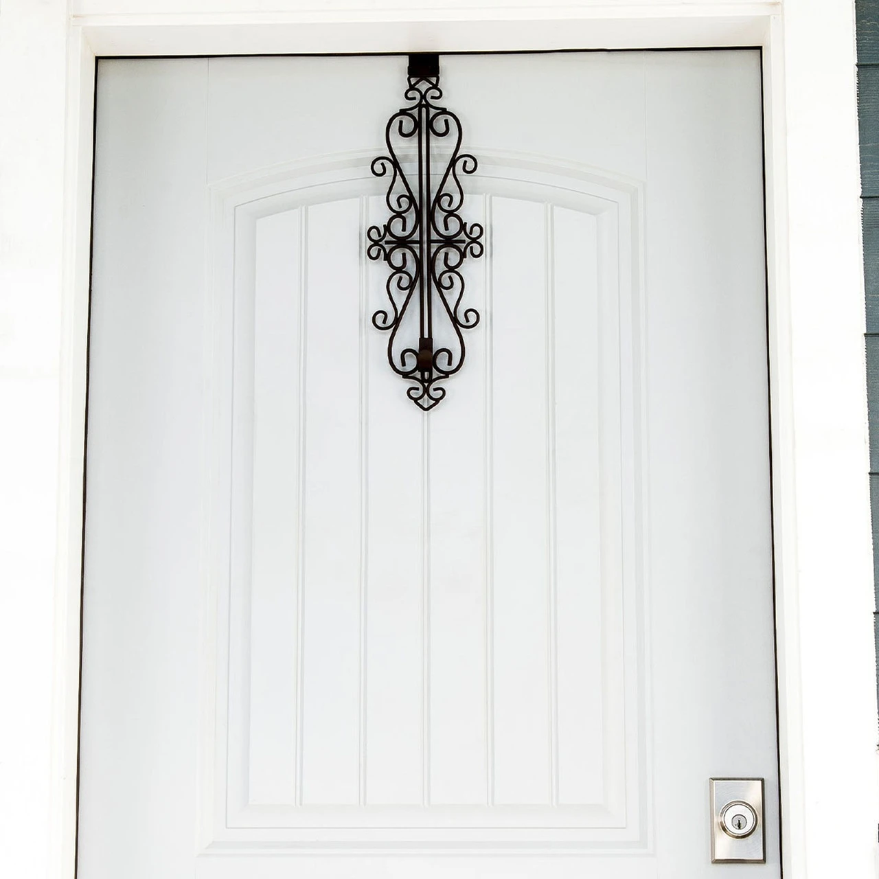 19.5" Bronze Colonial Unique Adjustable Christmas Wreath Hanger 5 19.5" Bronze Colonial Unique Adjustable Christmas Wreath Hanger - Image 3