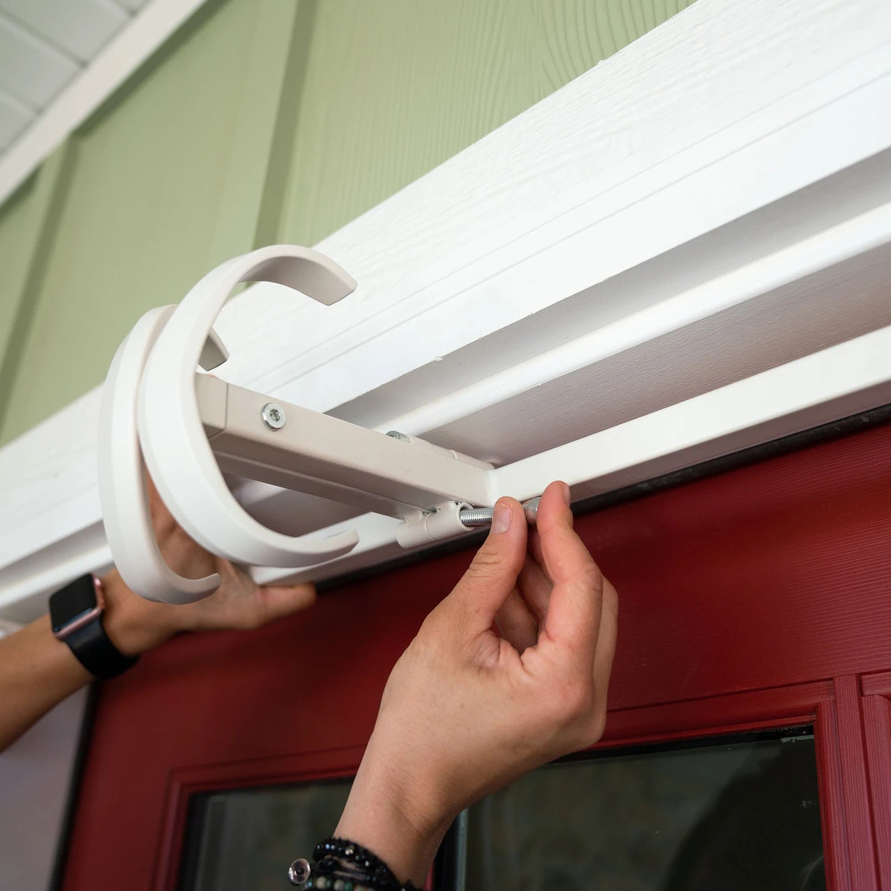 9" X 33" Chiffon White Double Door Garland Christmas Hanger 3 9" X 33" Chiffon White Double Door Garland Christmas Hanger