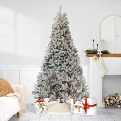 6.5' Pre-Lit Flocked Pine Medium Artificial Christmas Tree - Clear Lights
