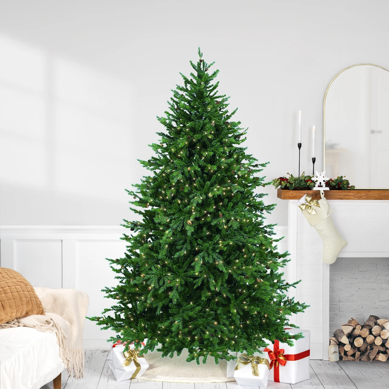 6.5' Pre-Lit Full Hunter Fir Artificial Christmas Tree - Clear Lights 3 6.5' Pre-Lit Full Hunter Fir Artificial Christmas Tree - Clear Lights