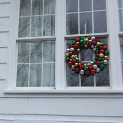 Traditional Colors 2-Finish Shatterproof Ball Christmas Wreath, 24-Inch 14 Traditional Colors 2-Finish Shatterproof Ball Christmas Wreath, 24-Inch -Christmas Decoration Store northlight sm91059 3 cxpic 12173.1677518924