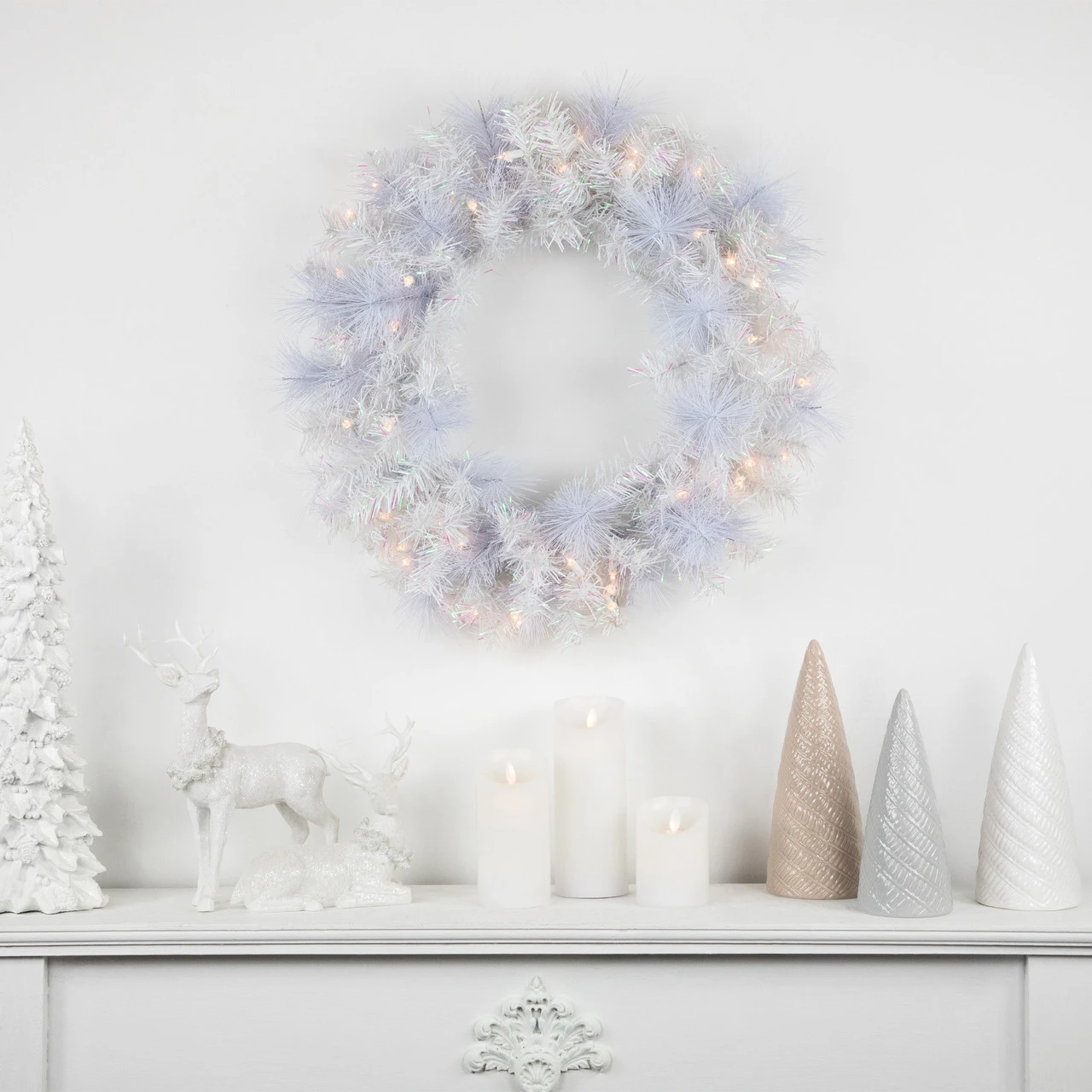 Pre-Lit Vermont White Pine Artificial Christmas Wreath, 24-Inch, Clear Lights 4 Pre-Lit Vermont White Pine Artificial Christmas Wreath, 24-Inch, Clear Lights - Image 2