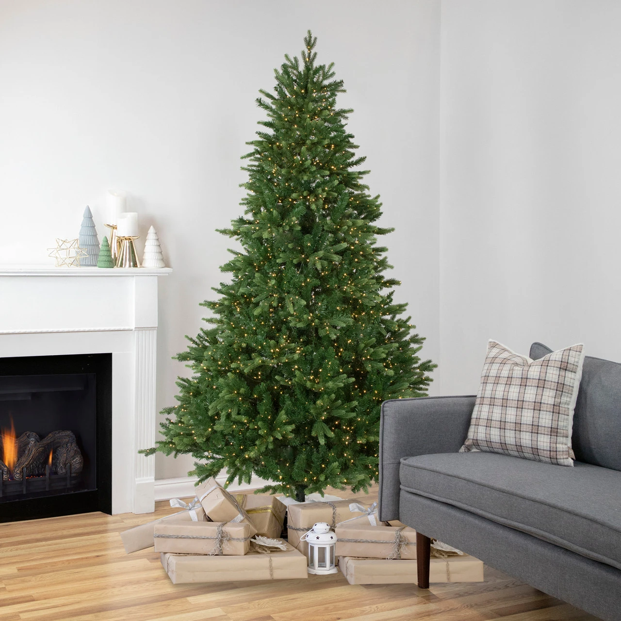 7.5' Pre-Lit Full Riverton Fir Artificial Christmas Tree, Warm White Lights 3 7.5' Pre-Lit Full Riverton Fir Artificial Christmas Tree, Warm White Lights