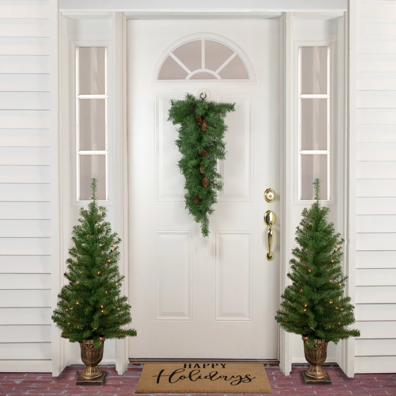 30" Black River Pine Artificial Christmas Swag With Pine Cones, Unlit 4 30" Black River Pine Artificial Christmas Swag With Pine Cones, Unlit - Image 2