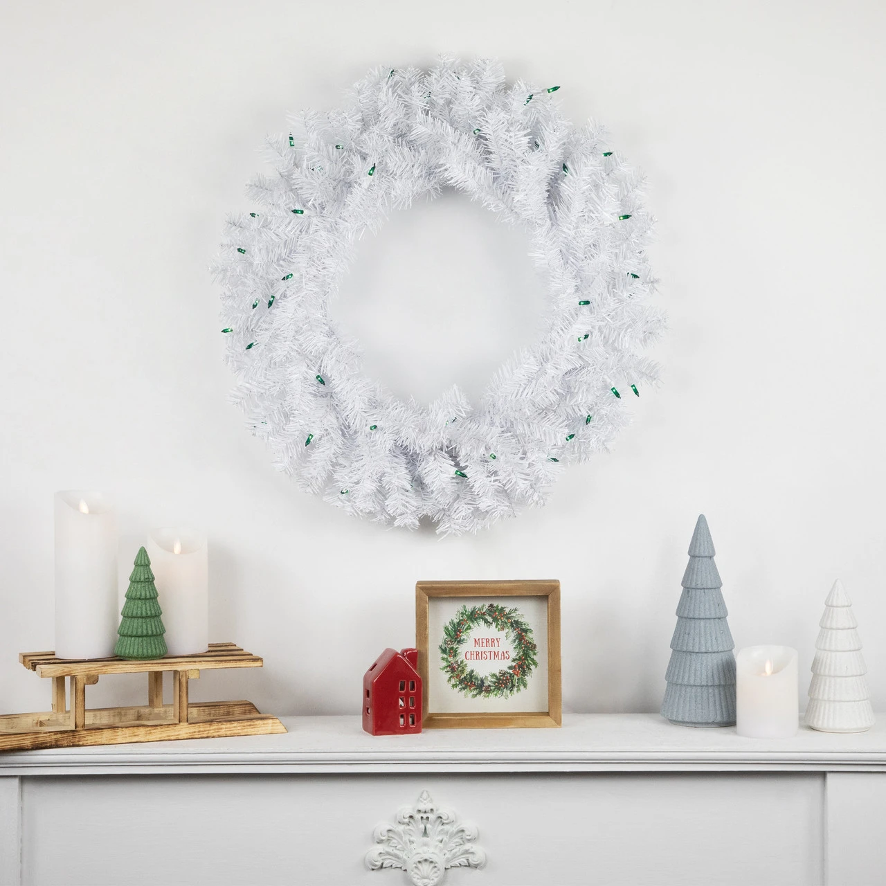 Pre-Lit Woodbury White Pine Artificial Christmas Wreath, 24-Inch, Green Lights 4 Pre-Lit Woodbury White Pine Artificial Christmas Wreath, 24-Inch, Green Lights - Image 2