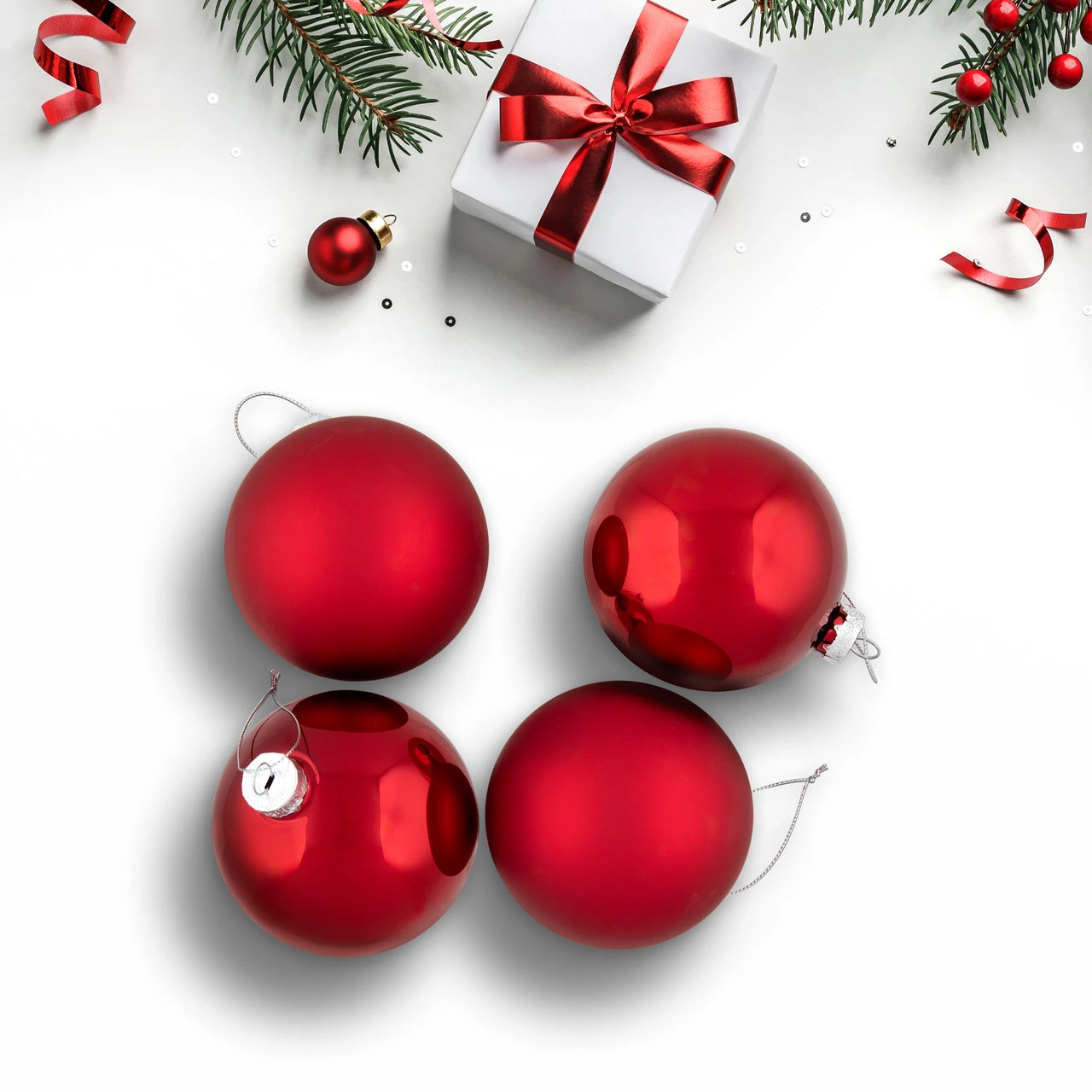4ct Red And Gold 2-Finish Glass Christmas Ball Ornaments 4" (100mm) 5 4ct Red And Gold 2-Finish Glass Christmas Ball Ornaments 4" (100mm) - Image 3