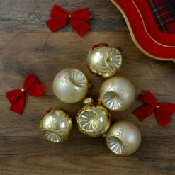 6ct Gold 2-Finish Retro Reflector Glass Christmas Ball Ornaments 2.75" (70mm) 9 6ct Gold 2-Finish Retro Reflector Glass Christmas Ball Ornaments 2.75" (70mm) -Christmas Decoration Store northlight wy27596 4 66295.1667572617
