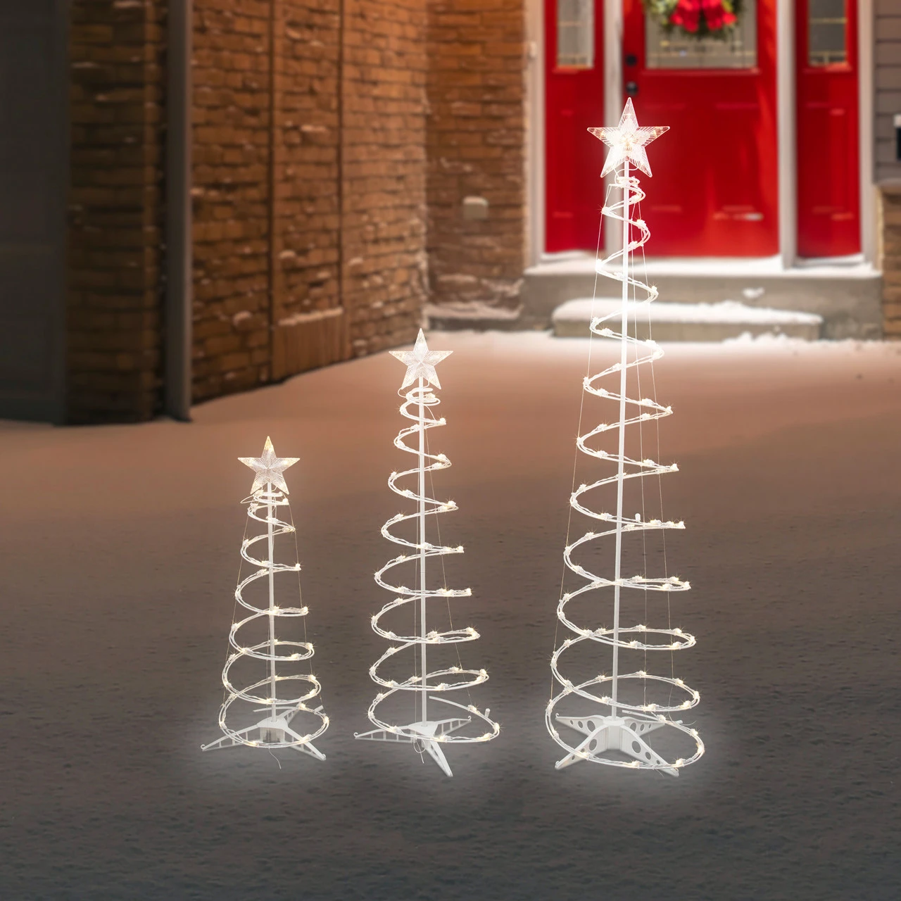 Set Of 3 LED Lighted Warm White Outdoor Spiral Christmas Cone Trees 3', 4', And 6' 3 Set Of 3 LED Lighted Warm White Outdoor Spiral Christmas Cone Trees 3', 4', And 6'