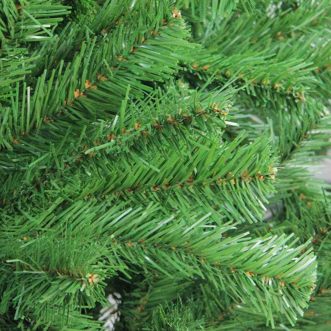 7.5' Medium Hazelton Spruce Artificial Christmas Tree, Unlit 4 7.5' Medium Hazelton Spruce Artificial Christmas Tree, Unlit - Image 2