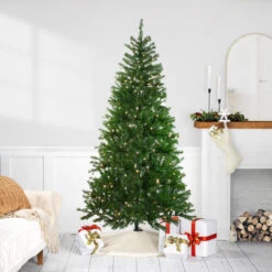7' Pre-Lit Vail Spruce Medium Artificial Christmas Tree - Clear Lights