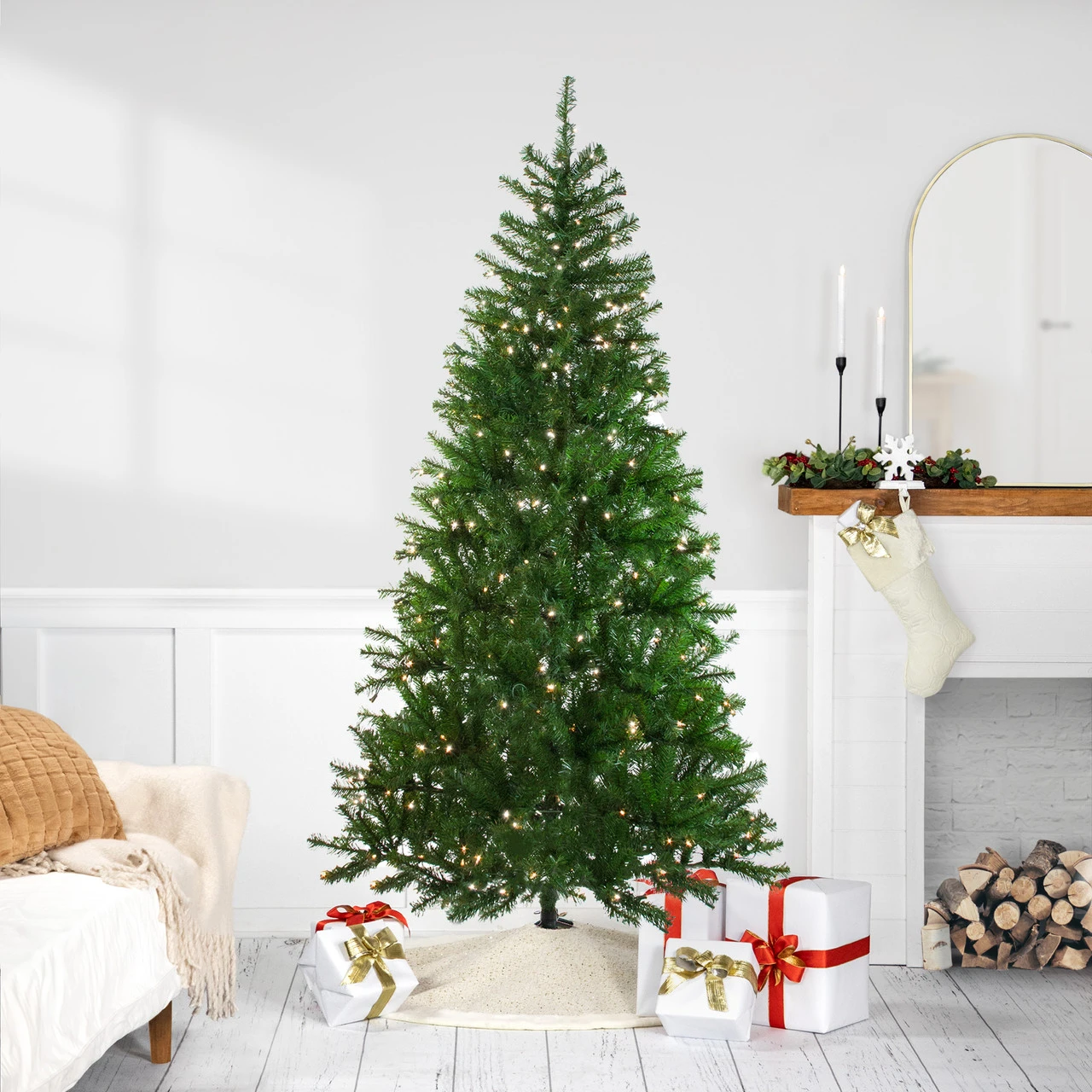 7' Pre-Lit Vail Spruce Medium Artificial Christmas Tree - Clear Lights 3 7' Pre-Lit Vail Spruce Medium Artificial Christmas Tree - Clear Lights