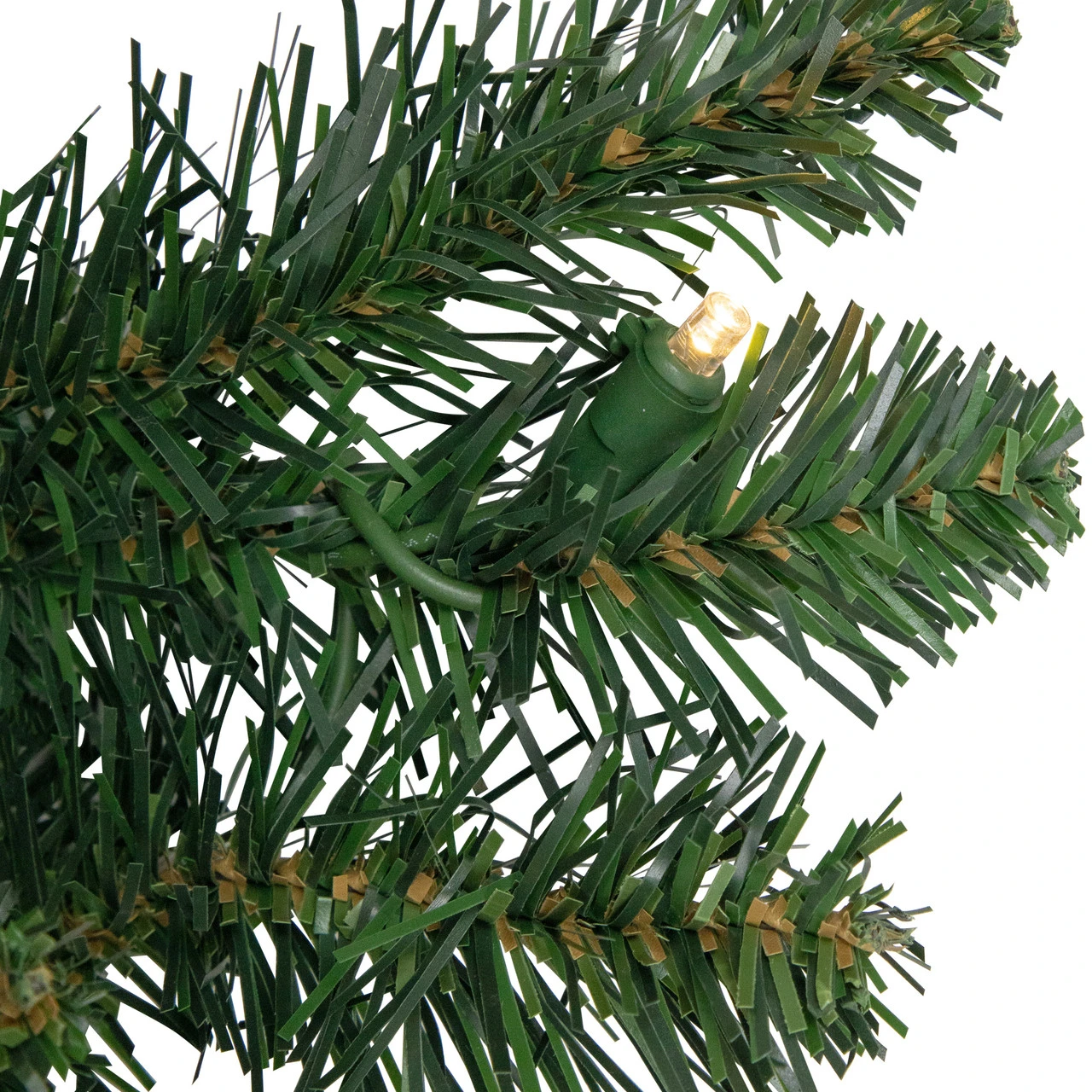 Pre-Lit Buffalo Fir Artificial Christmas Wreath - 36-Inch, Warm White LED Lights 4 Pre-Lit Buffalo Fir Artificial Christmas Wreath - 36-Inch, Warm White LED Lights - Image 2