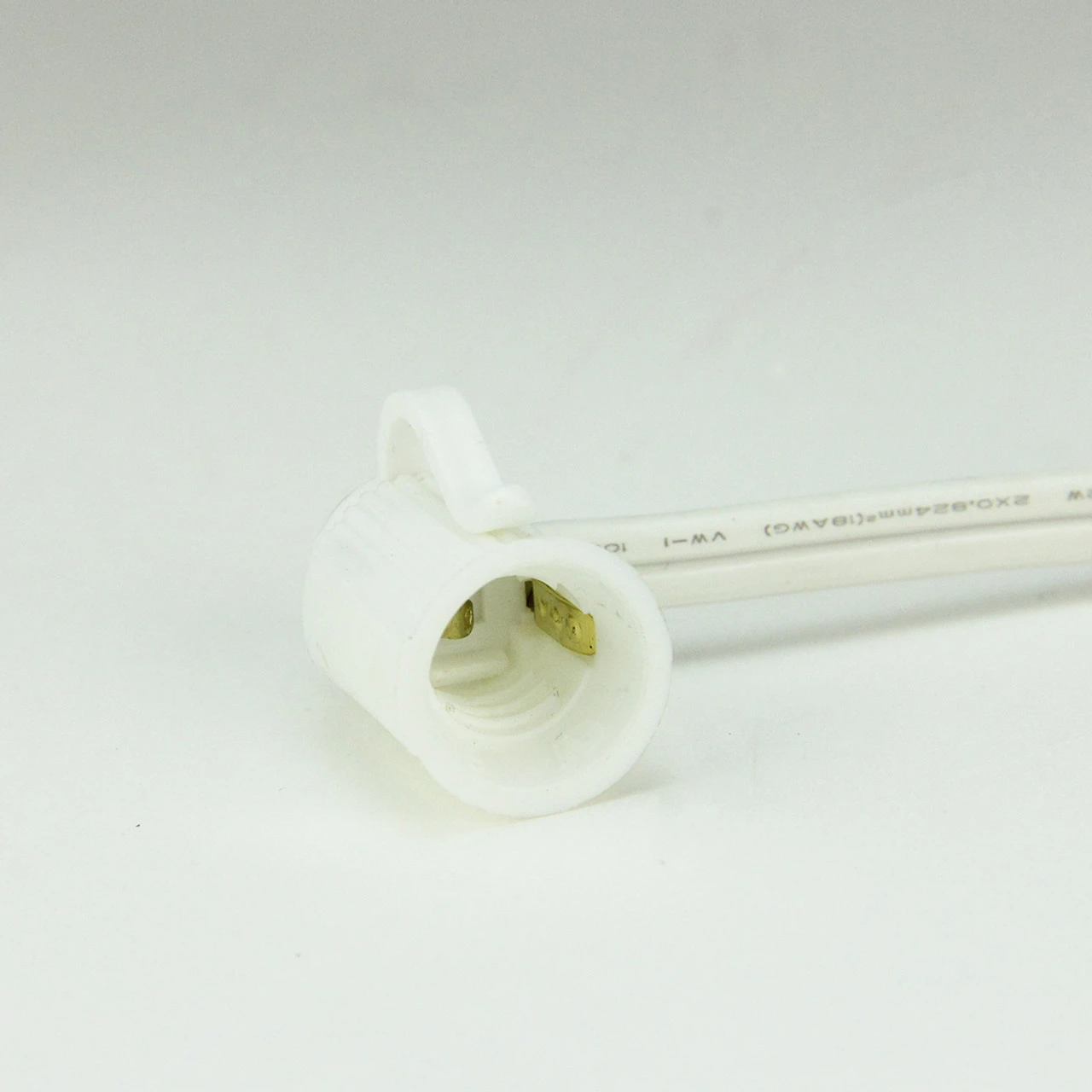 White 18 Gauge C7 Christmas Wire Spool, 500ft 4 White 18 Gauge C7 Christmas Wire Spool, 500ft - Image 2