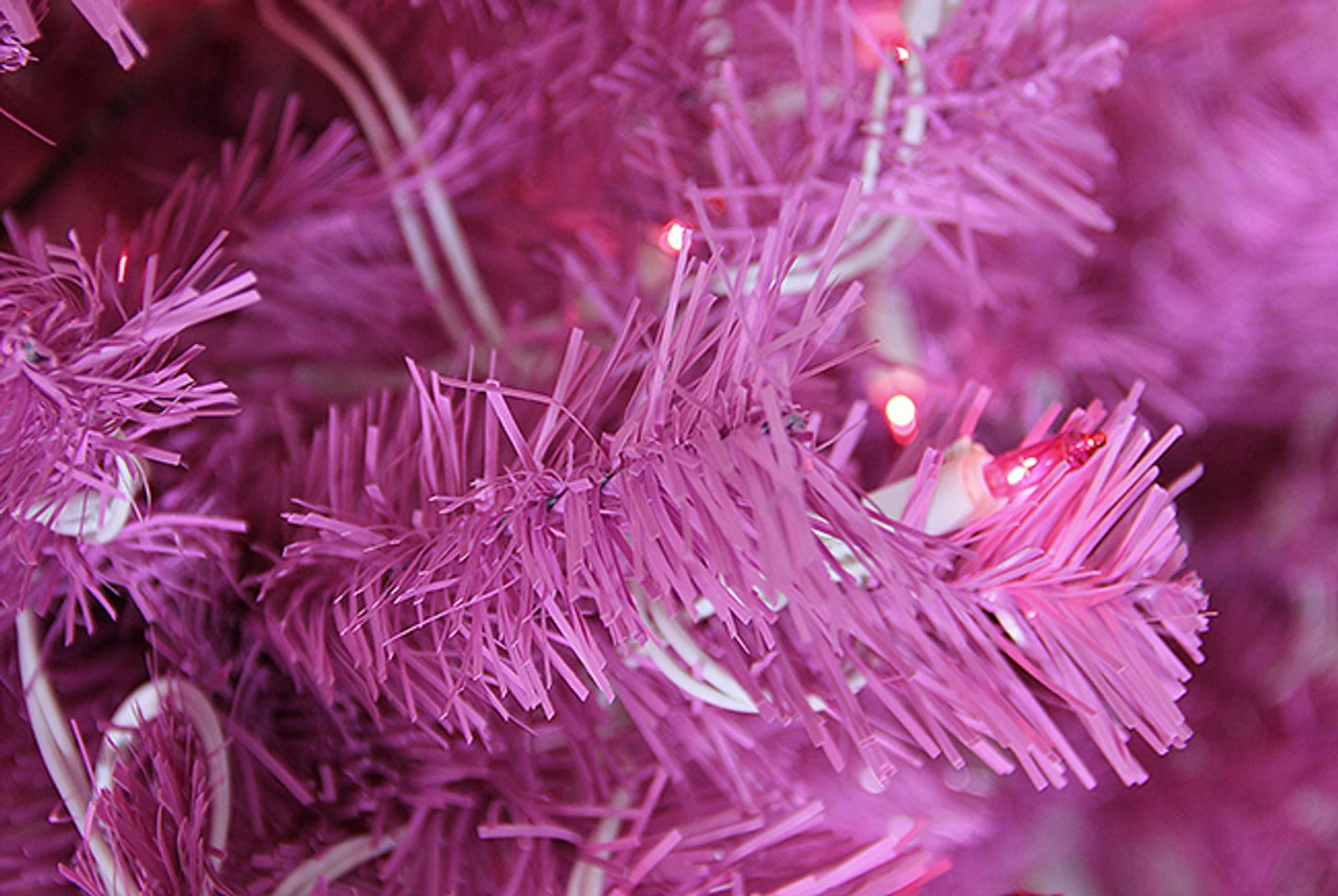 Pre-Lit Orchid Pink Cedar Pine Artificial Christmas Wreath - 36-Inch, Pink Lights 4 Pre-Lit Orchid Pink Cedar Pine Artificial Christmas Wreath - 36-Inch, Pink Lights - Image 2