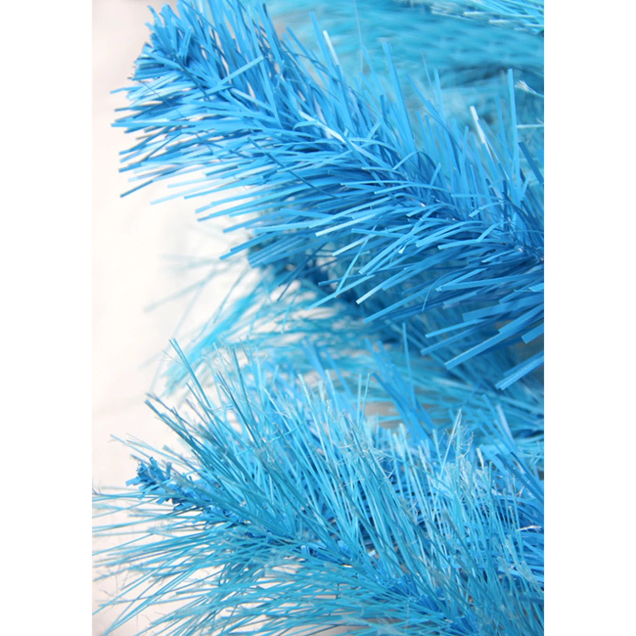 9' X 16" Pre-Lit Cashmere Artificial Christmas Garland - Clear Dura-Lit Lights 4 9' X 16" Pre-Lit Cashmere Artificial Christmas Garland - Clear Dura-Lit Lights - Image 2